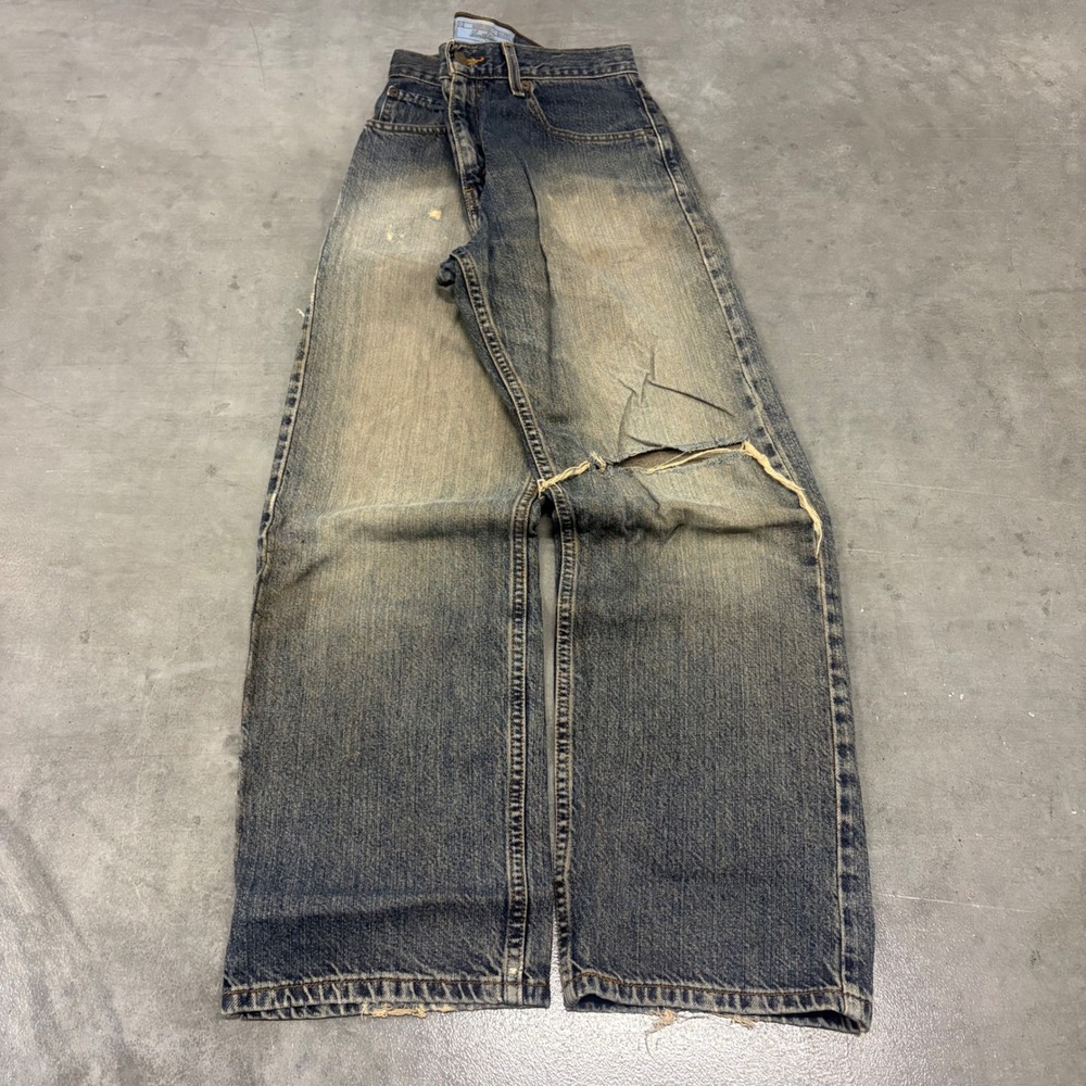 Vintage Y2K/2000s Levis Mens Straight Fit Distressed Blue Jeans waist 29